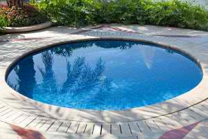 What is the Best Type of Pool for Small Backyards? | Elite Pools Houston Texas